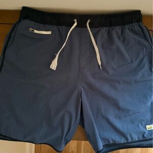 Vuori Men's Banks Blue "Azure Linen" XL - big discount for one minor flaw